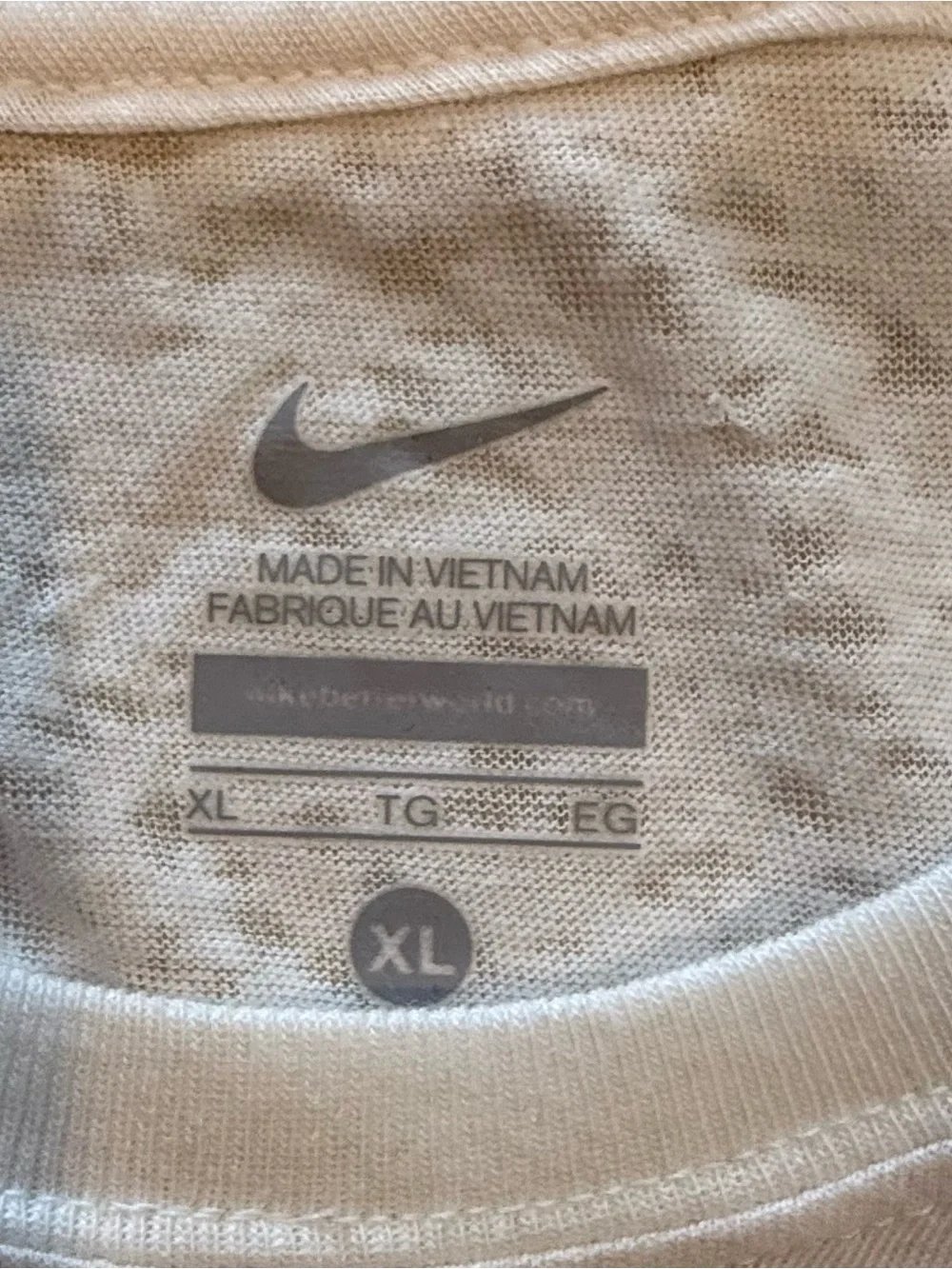 Nike short sleeve